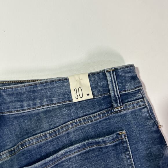 Cosmic Blue Love NWT Jean Shorts in Riptide Washed Cuffed Hem Size 30 - Picture 7 of 7